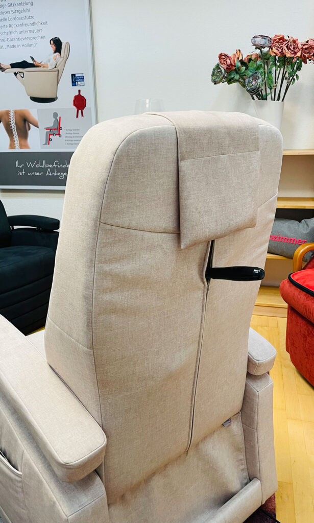 Fitform Sessel mit Schiebehife bei Riemenschneider Wiesbaden