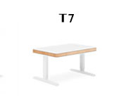 Ergonomischer Schreibtisch T7 für Jugendliche bei Riemenschneider Wiesbaden