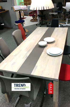 Tisch Trend mit Galseinlage zum Schnäppchenpreis bei Riemenschneider-Wiesbaden